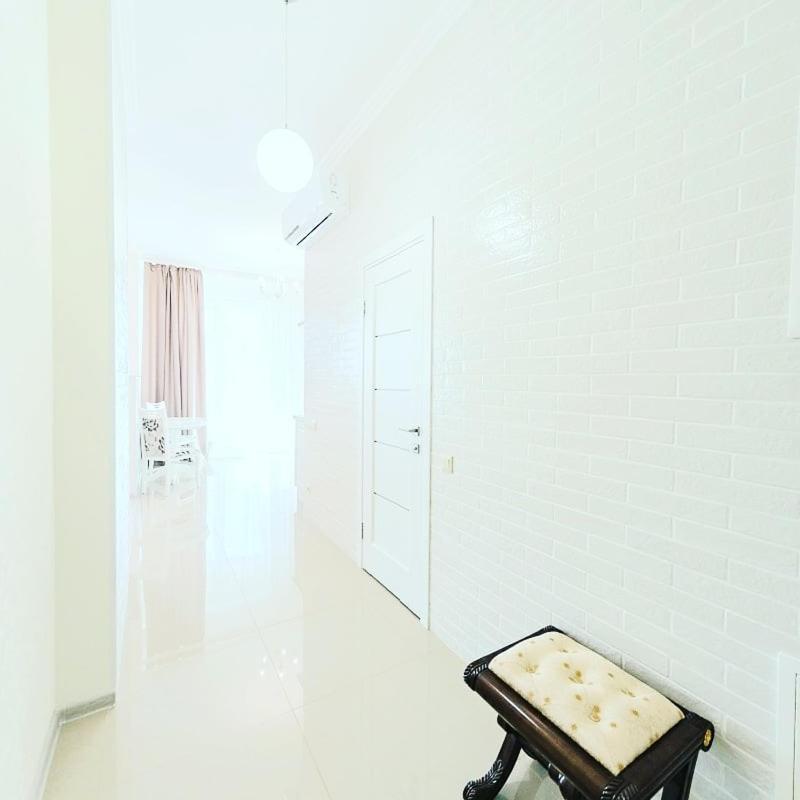 1 Room 60M2 Center Of Obolon Near River Side. With Terrace. 22 Floor Kiev Ngoại thất bức ảnh